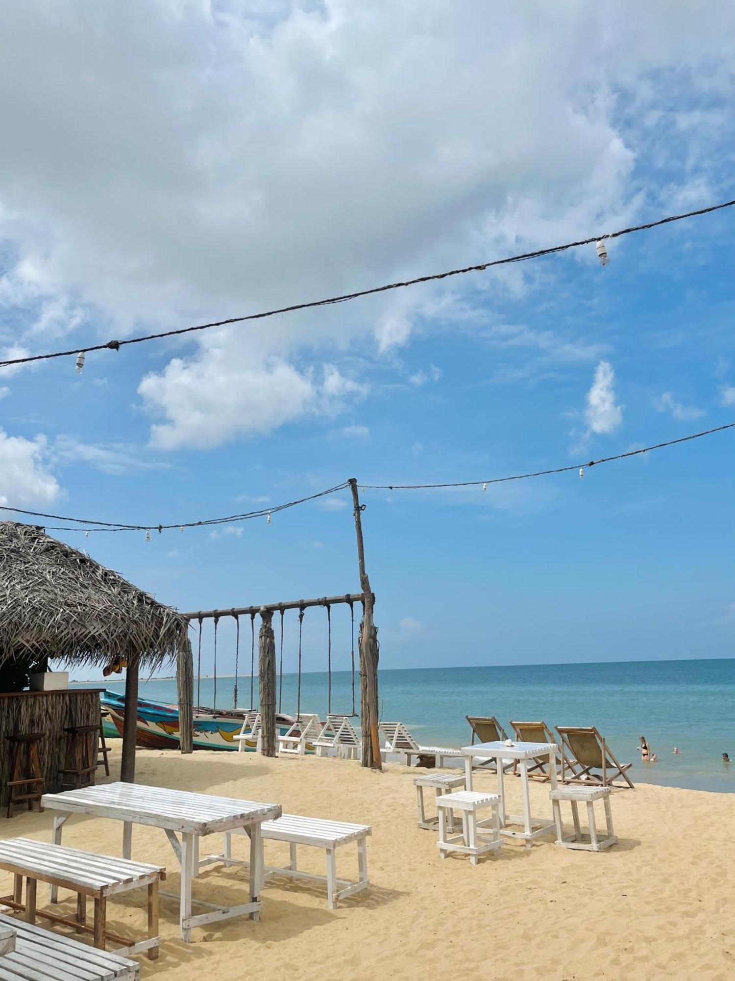 Windy Waves Kite Beach & Nature Resort Kalpitiya Extérieur photo