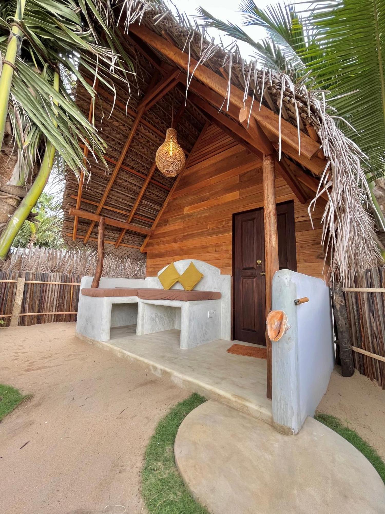 Windy Waves Kite Beach & Nature Resort Kalpitiya Extérieur photo